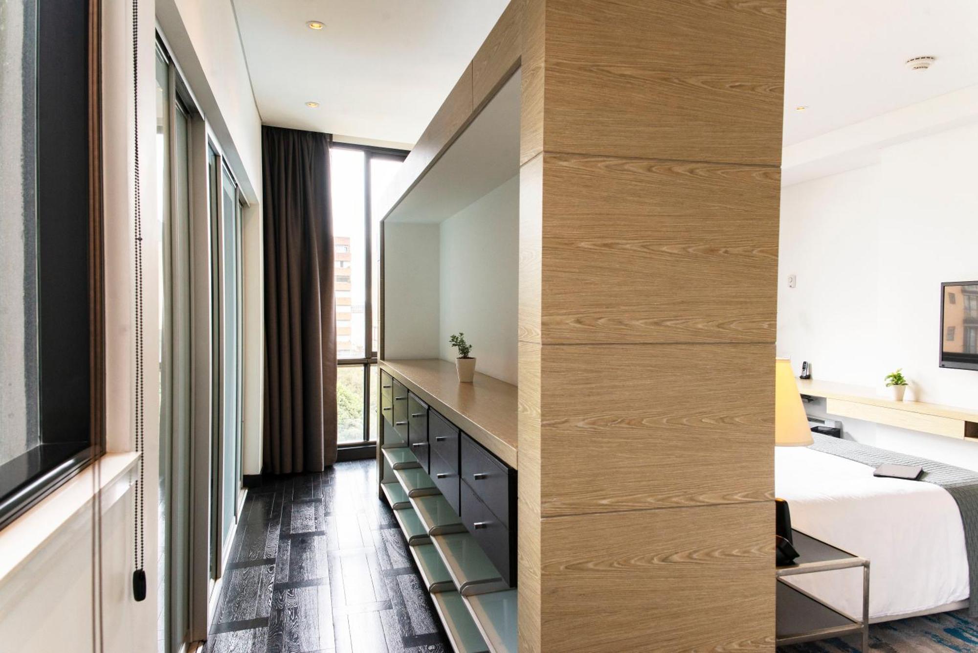 8010 Urban Living- Luxury Home Experience ボゴタ エクステリア 写真